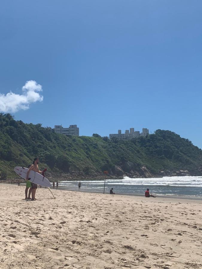 Lindo Apto Com Piscina A 150M Da Praia Do Tombo Guarujá Dış mekan fotoğraf